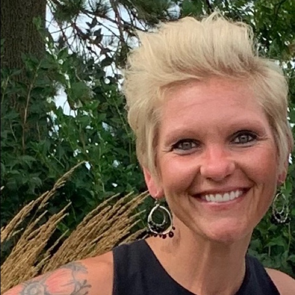 Meet your Posher, Wendi